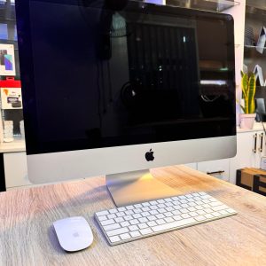 Apple iMac 21.5-inch Retina 4K Display MNDY2LL/A Mid-2017 - Intel Core i5 3.0GHz, 8GB RAM, 1TB SSD Radeon Pro 555 2 Gb Vram- Silver