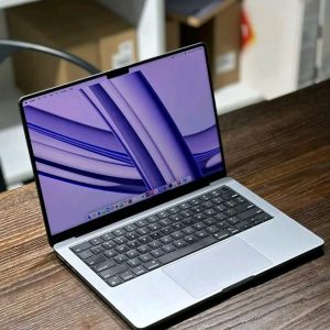 MacBook Pro 2021 M1 14 INCHES  LIQUID RETINA XDR DISPLAY  16GB RAM 512GB SSD Cycle Count 75