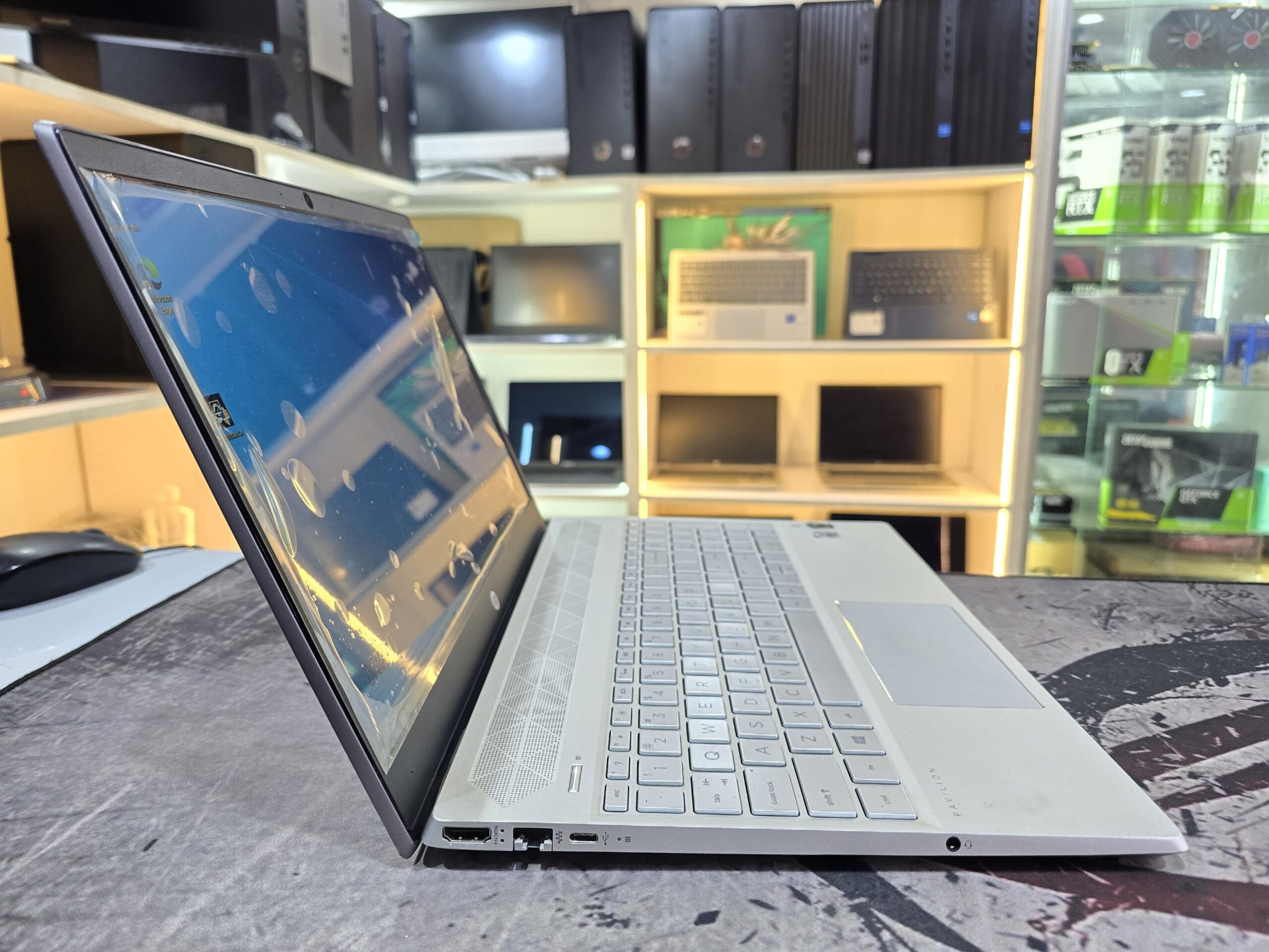 HP Pavilion 15-cs Intel Core i7 10th Generation 16GB DDR4 RAM 256GB SSD 15.6 Inch 1080P FHD Display Backlit Keyboard USB-C HDMI USB 3.0 Bluetooth Wi-Fi - Image 2